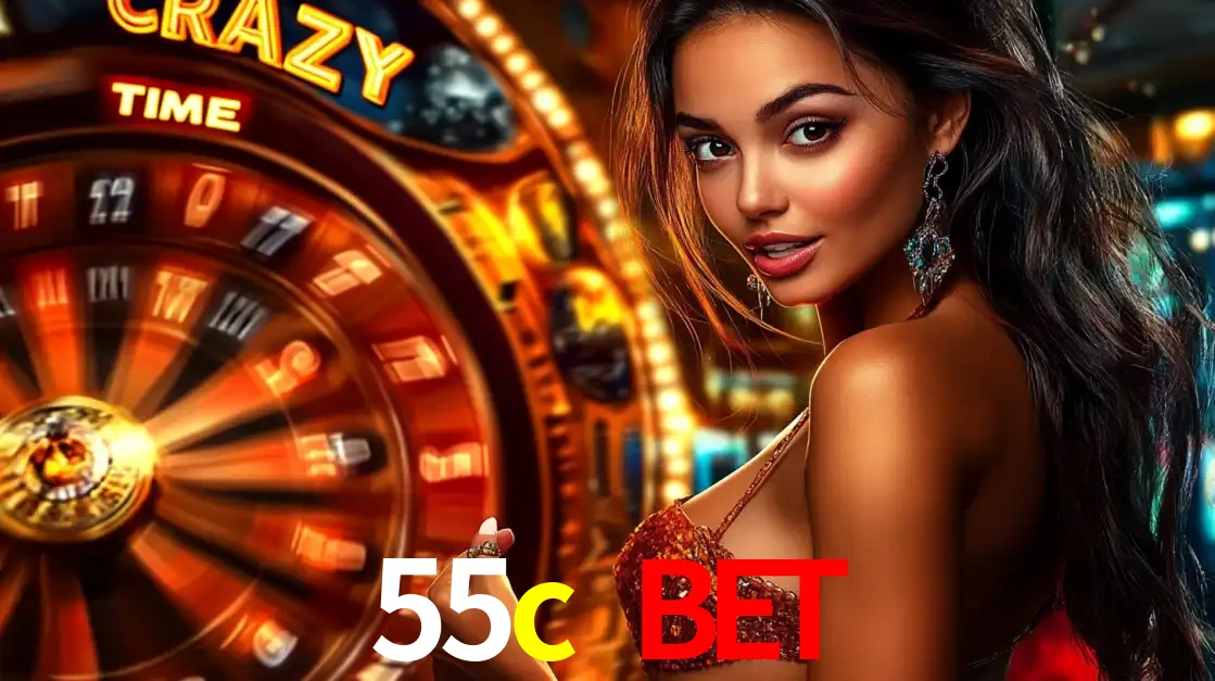 Mulher ao lado da roda de prêmios do jogo de cassino ao vivo Crazy Time, um dos shows de jogos mais emocionantes oferecidos pela plataforma de apostas 55c bet.